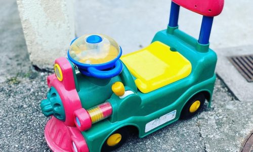 D9797CBF-9D26-4BCD-8704-D920D32100CA